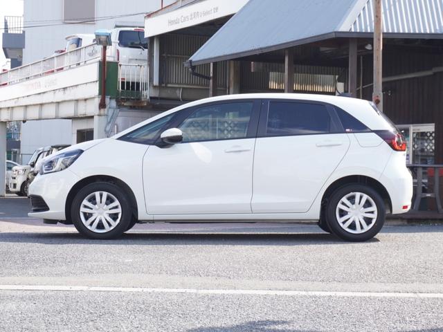 フィット e:HEVホーム 9インチプレミアムインターナビ/前後ドラレコ/ETC/バックカメラ/アダプティブクルーズコントロール/Bluetooth/KLEDヘッドライト/電子制御パーキングブレーキ/安全運転支援/TV/DVD(17枚目)