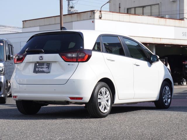 フィット e:HEVホーム 9インチプレミアムインターナビ/前後ドラレコ/ETC/バックカメラ/アダプティブクルーズコントロール/Bluetooth/KLEDヘッドライト/電子制御パーキングブレーキ/安全運転支援/TV/DVD(18枚目)