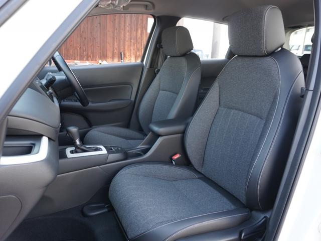 フィット e:HEVホーム 9インチプレミアムインターナビ/前後ドラレコ/ETC/バックカメラ/アダプティブクルーズコントロール/Bluetooth/KLEDヘッドライト/電子制御パーキングブレーキ/安全運転支援/TV/DVD(23枚目)