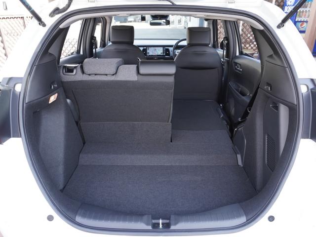 フィット e:HEVホーム 9インチプレミアムインターナビ/前後ドラレコ/ETC/バックカメラ/アダプティブクルーズコントロール/Bluetooth/KLEDヘッドライト/電子制御パーキングブレーキ/安全運転支援/TV/DVD(27枚目)