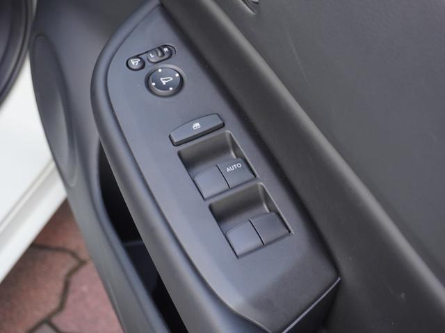 フィット e:HEVホーム 9インチプレミアムインターナビ/前後ドラレコ/ETC/バックカメラ/アダプティブクルーズコントロール/Bluetooth/KLEDヘッドライト/電子制御パーキングブレーキ/安全運転支援/TV/DVD(30枚目)