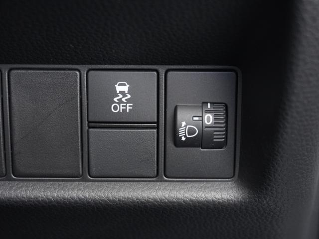 フィット e:HEVホーム 9インチプレミアムインターナビ/前後ドラレコ/ETC/バックカメラ/アダプティブクルーズコントロール/Bluetooth/KLEDヘッドライト/電子制御パーキングブレーキ/安全運転支援/TV/DVD(33枚目)