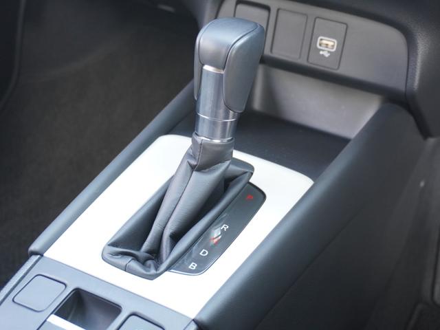 フィット e:HEVホーム 9インチプレミアムインターナビ/前後ドラレコ/ETC/バックカメラ/アダプティブクルーズコントロール/Bluetooth/KLEDヘッドライト/電子制御パーキングブレーキ/安全運転支援/TV/DVD(43枚目)