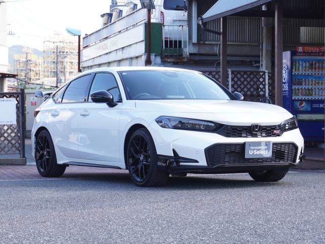シビック RS Google搭載9インチHondaCONNECTディスプレー/6速MT/前後ドラレコ/ETC/バックカメラ/BOSEプレミアムサウンドシステム/レブマッチシステム/パワーシート/Bluetooth(12枚目)