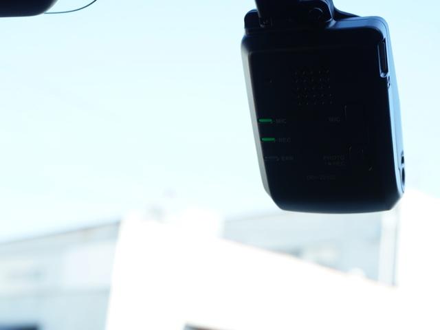 シビック RS Google搭載9インチHondaCONNECTディスプレー/6速MT/前後ドラレコ/ETC/バックカメラ/BOSEプレミアムサウンドシステム/レブマッチシステム/パワーシート/Bluetooth(38枚目)