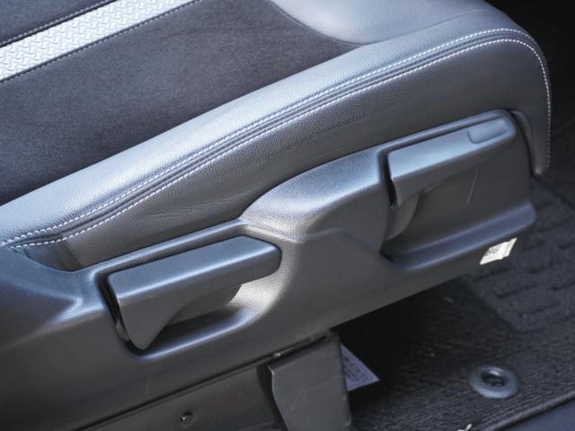 N-BOXカスタム Lターボ 8インチプレミアムインターナビ/前後ドラレコ/ETC/バックカメラ/両側電動スライドドア/アダプティブクルーズコントロール/Bluetooth/パーキングセンサーシステム/シートヒーター/パドルシフト(35枚目)