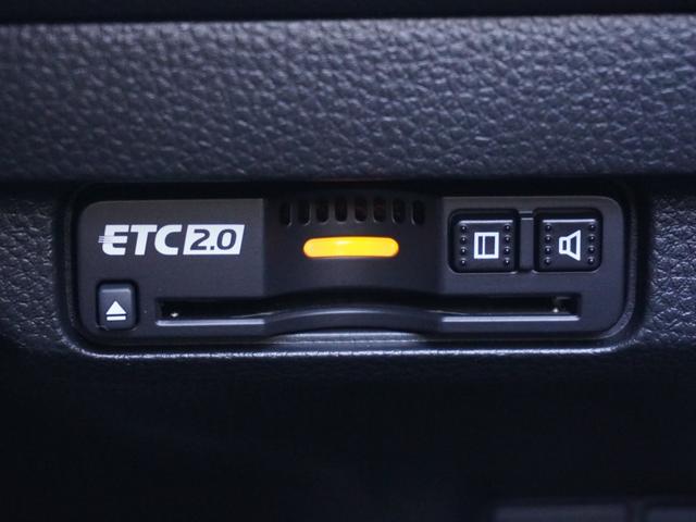 【ＥＴＣ】今や高速道路の必需品のＥＴＣです。通行料金の割引やスマートＩＣの通過に欠かせません。