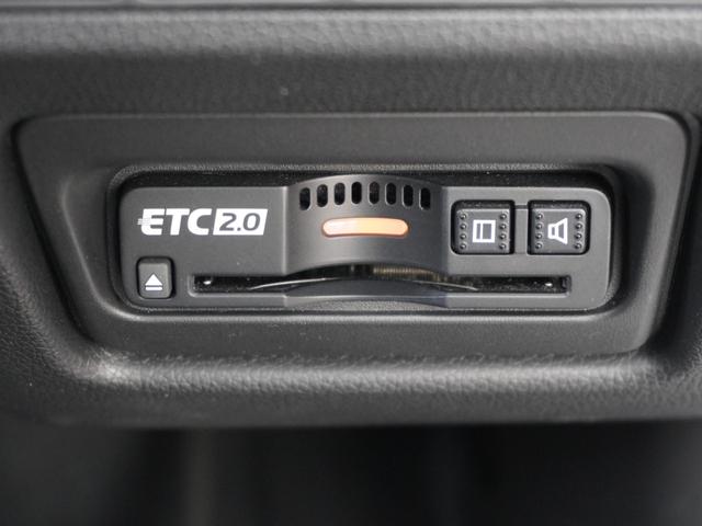 ステップワゴンスパーダ スパーダホンダセンシング　９インチプレミアムインターナビ／前後ドラレコ／ＥＴＣ／バックカメラ／両側電動スライドドア／アダプティブクルーズコントロール／Ｂｌｕｅｔｏｏｔｈ／パドルシフト／ロールサンシェード／後席用テーブル／ＴＶ（6枚目）