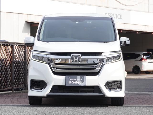 ステップワゴンスパーダ スパーダホンダセンシング　９インチプレミアムインターナビ／前後ドラレコ／ＥＴＣ／バックカメラ／両側電動スライドドア／アダプティブクルーズコントロール／Ｂｌｕｅｔｏｏｔｈ／パドルシフト／ロールサンシェード／後席用テーブル／ＴＶ（10枚目）