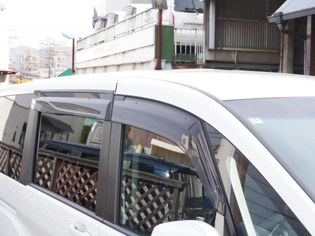 ステップワゴンスパーダ スパーダホンダセンシング　９インチプレミアムインターナビ／前後ドラレコ／ＥＴＣ／バックカメラ／両側電動スライドドア／アダプティブクルーズコントロール／Ｂｌｕｅｔｏｏｔｈ／パドルシフト／ロールサンシェード／後席用テーブル／ＴＶ（17枚目）