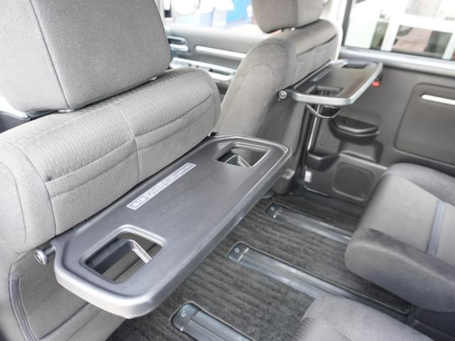 ステップワゴンスパーダ スパーダホンダセンシング　９インチプレミアムインターナビ／前後ドラレコ／ＥＴＣ／バックカメラ／両側電動スライドドア／アダプティブクルーズコントロール／Ｂｌｕｅｔｏｏｔｈ／パドルシフト／ロールサンシェード／後席用テーブル／ＴＶ（30枚目）