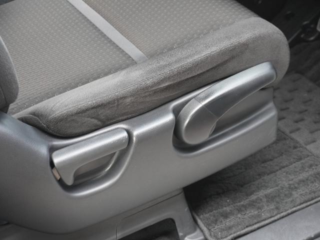 ステップワゴンスパーダ スパーダホンダセンシング　９インチプレミアムインターナビ／前後ドラレコ／ＥＴＣ／バックカメラ／両側電動スライドドア／アダプティブクルーズコントロール／Ｂｌｕｅｔｏｏｔｈ／パドルシフト／ロールサンシェード／後席用テーブル／ＴＶ（36枚目）