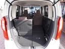 【多彩なシートアレンジ　片席倒し】リアシートを片側倒すと長物も運べます。Ｕ－Ｓｅｌｅｃｔ交野までお越しください。