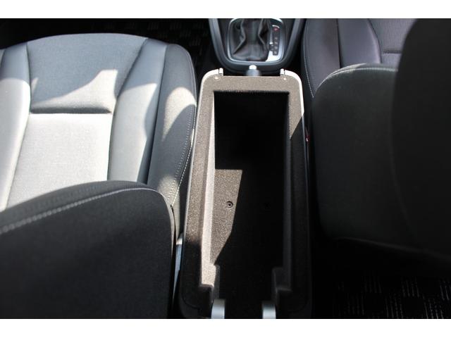 Ａ１ １．４ＴＦＳＩ　カーナビ　ＥＴＣ　ＨＩＤヘッド　フォグライト　純正ＡＷ１６インチ　キーレス　ＣＤ（37枚目）