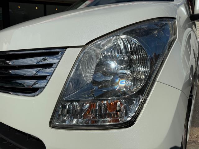 ワゴンＲ リミテッド　カーナビ（地デジＴＶ）・ＨＩＤヘッドランプ（オートライト）・キーレス・プッシュスタート・オートエアコン・ＡＢＳ・エアバック（15枚目）