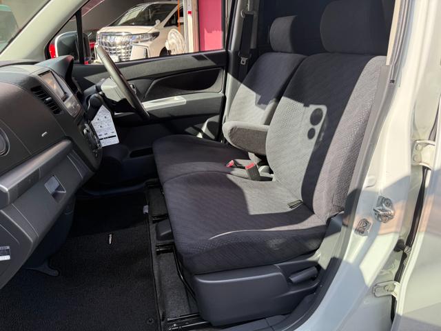 ワゴンＲ リミテッド　カーナビ（地デジＴＶ）・ＨＩＤヘッドランプ（オートライト）・キーレス・プッシュスタート・オートエアコン・ＡＢＳ・エアバック（46枚目）