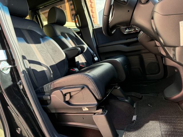 Ｎ－ＢＯＸカスタム Ｇ・ＥＸターボホンダセンシング　２ＷＤ（７ＣＶＴ）・安全運転支援・カーナビ（フルセグ地デジＴＶ・ＣＤ／ＤＶＤ・Ｂｌｕｅｔｏｏｔｈ）・両側パワースライドドア・ＬＥＤヘッドライト・アームレスト付リアシート（31枚目）