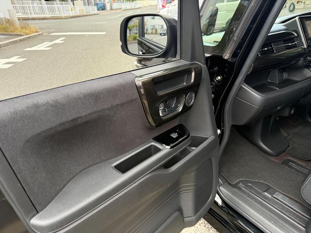 Ｎ－ＢＯＸカスタム Ｇ・ＥＸターボホンダセンシング　２ＷＤ（７ＣＶＴ）・安全運転支援・カーナビ（フルセグ地デジＴＶ・ＣＤ／ＤＶＤ・Ｂｌｕｅｔｏｏｔｈ）・両側パワースライドドア・ＬＥＤヘッドライト・アームレスト付リアシート（64枚目）