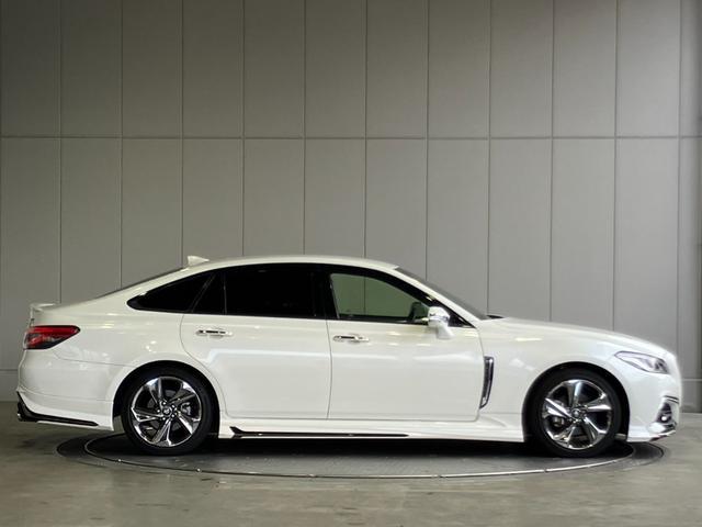 クラウンRSアドバンス　中古エアロパーツ クラウンRSアドバンス 中古エアロパーツ トヨタ クラウン エアロ