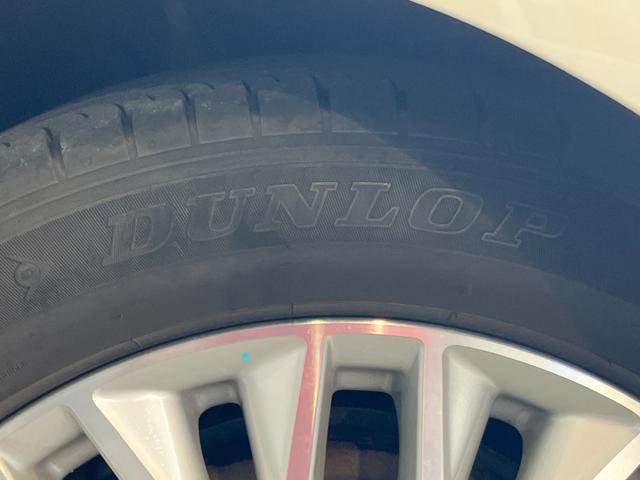 シーマ ハイブリッド　ＶＩＰ　Ｇ　ＢＯＳＥサウンド・純正ナビ・Ｂｌｕｅｔｏｏｔｈオーディオ・フルセグ・アラウンドビューモニター・サンルーフ・本革シート・エアーシート・シートヒーター・リアモニター・リアサンシェード・コーナーセンサー・（49枚目）