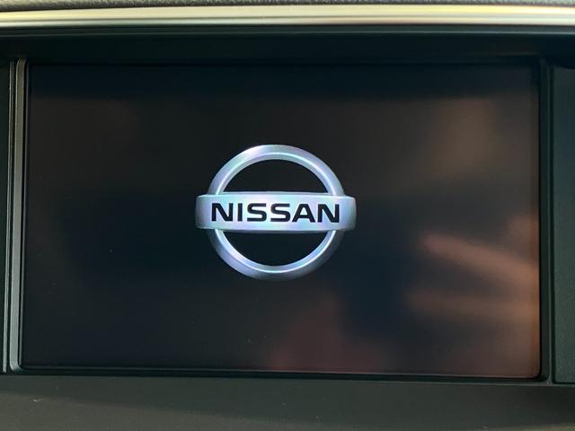 シーマ ハイブリッド　ＶＩＰ　Ｇ　ＢＯＳＥサウンド・純正ナビ・Ｂｌｕｅｔｏｏｔｈオーディオ・フルセグ・アラウンドビューモニター・サンルーフ・本革シート・エアーシート・シートヒーター・リアモニター・リアサンシェード・コーナーセンサー・（53枚目）