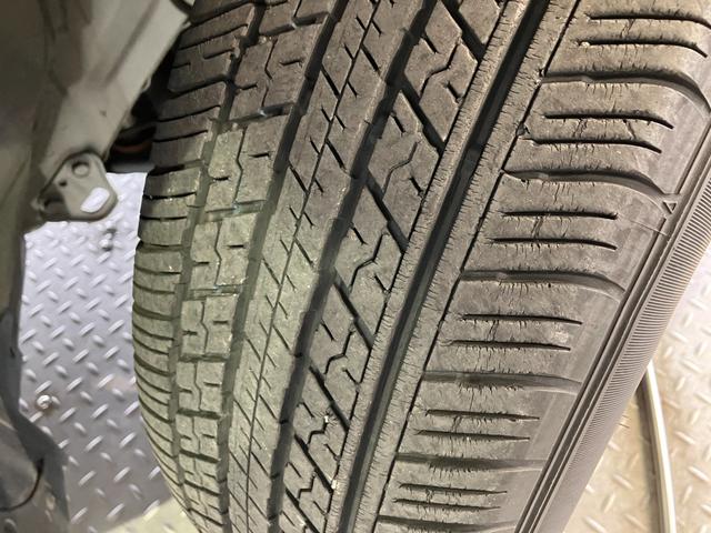 20X ハイブリッド エマージェンシーブレーキP ワンオーナー・4WD・SDナビ・フルセグ・パワートランク・インテリキー2個・シートヒーター・ルーフレール・コーナーセンサー・LEDヘットライト・オートライト・エマージェンシーブレーキ・撥水シート・(20枚目)