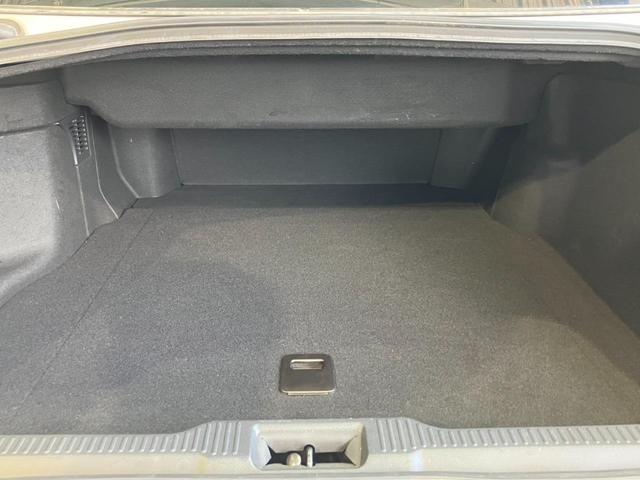 TOYOTA CROWN HYBRID G