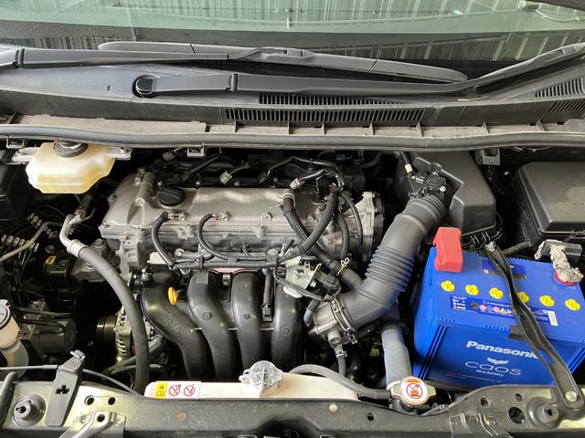 ヴォクシー ＺＳ　煌ＩＩＩ　両側パワースライドドア・クルーズコントロール・純正１０インチＳＤナビ・Ｂｌｕｅｔｏｏｔｈオーディオ・フルセグ・Ｂカメラ・フリップダウンモニター・プリクラッシュセーフティー・レーンキープ・２．０ＥＴＣ・（78枚目）