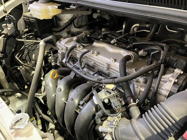 ヴォクシー ＺＳ　煌ＩＩＩ　純正１０インチＳＤナビ・フルセグ・Ｂｌｕｅｔｏｏｔｈオーディオ・Ｂカメラ・フリップダウンモニター・コーナーセンサー・クルーズコントロール・両側パワースライドドア・プリクラッシュセーフティー・ＥＴＣ・（70枚目）