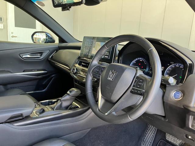 TOYOTA CROWN HYBRID G