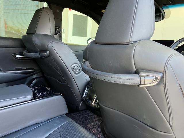 TOYOTA CROWN HYBRID G