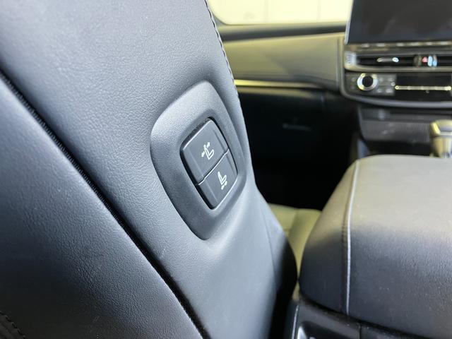 TOYOTA CROWN HYBRID G