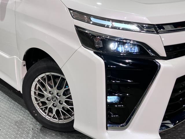 ヴォクシー ハイブリッドＺＳ　煌ＩＩＩ　純正１０インチＳＤナビ・Ｂカメラ・Ｂｌｕｅｔｏｏｔｈオーディオ・フルセグ・デジタルインナーミラー・ドラレコＦＲ・両側パワースライドドア・クルーズコントロール・プリクラッシュセーフティー・レーンキープ・（35枚目）