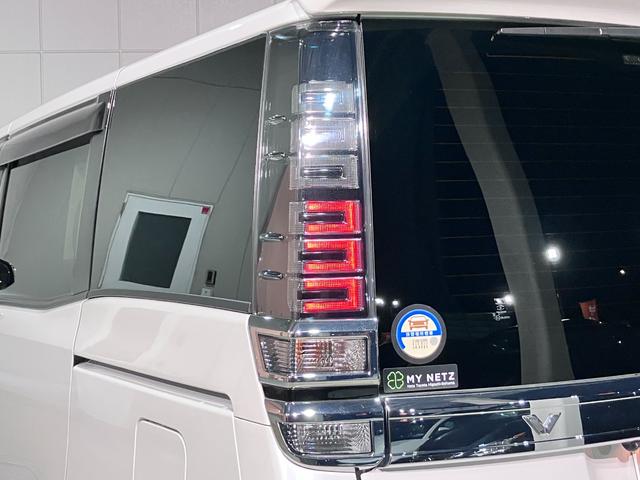 ヴォクシー ハイブリッドＺＳ　煌ＩＩＩ　純正１０インチＳＤナビ・Ｂカメラ・Ｂｌｕｅｔｏｏｔｈオーディオ・フルセグ・デジタルインナーミラー・ドラレコＦＲ・両側パワースライドドア・クルーズコントロール・プリクラッシュセーフティー・レーンキープ・（46枚目）