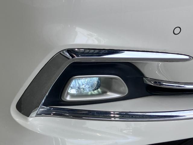 クラウンハイブリッド ロイヤルサルーン　プリクラッシュセーフティー・レーダークルーズコントロール・コーナーセンサー・純正ＳＤナビ・Ｂｌｕｅｔｏｏｔｈオーディオ・フルセグ・Ｂカメラ・ＬＥＤオートライト・ドラレコ・パワーシート・シートヒーター・（33枚目）