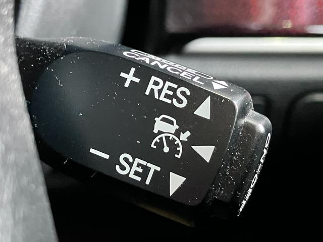 クラウンハイブリッド ロイヤルサルーン　プリクラッシュセーフティー・レーダークルーズコントロール・コーナーセンサー・純正ＳＤナビ・Ｂｌｕｅｔｏｏｔｈオーディオ・フルセグ・Ｂカメラ・ＬＥＤオートライト・ドラレコ・パワーシート・シートヒーター・（54枚目）