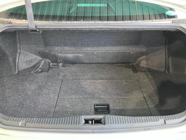 クラウンハイブリッド ロイヤルサルーン　プリクラッシュセーフティー・レーダークルーズコントロール・コーナーセンサー・純正ＳＤナビ・Ｂｌｕｅｔｏｏｔｈオーディオ・フルセグ・Ｂカメラ・ＬＥＤオートライト・ドラレコ・パワーシート・シートヒーター・（65枚目）