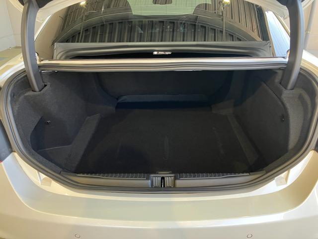 ジュリア クアドリフォリオ 純正8.8インチディスプレイオーディオ・Bカメラ・Bluetoothオーディオ・ハーマンカードン音響システム・レーダークルーズコントロール・ブラインドスポットモニター・コーナーセンサー・パドルシフト・(19枚目)