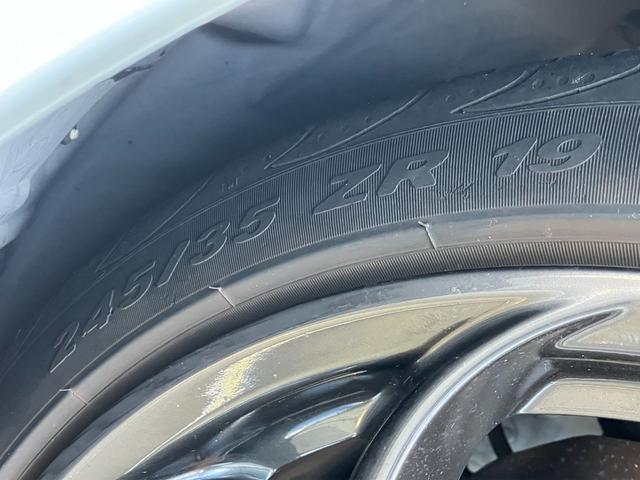 ジュリア クアドリフォリオ 純正8.8インチディスプレイオーディオ・Bカメラ・Bluetoothオーディオ・ハーマンカードン音響システム・レーダークルーズコントロール・ブラインドスポットモニター・コーナーセンサー・パドルシフト・(47枚目)