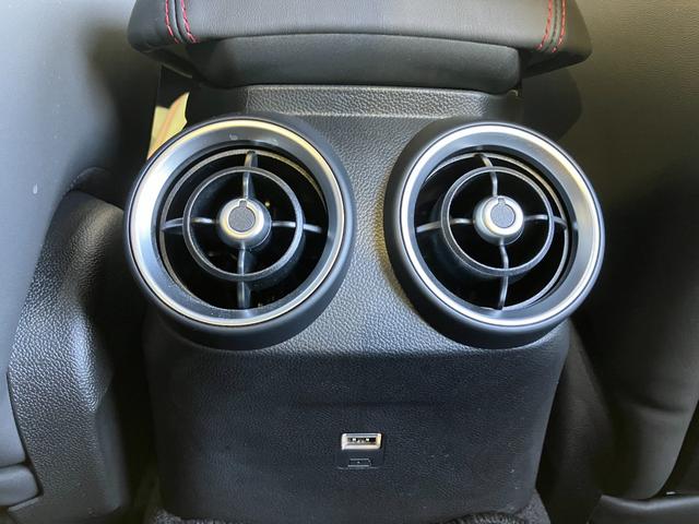 ジュリア クアドリフォリオ 純正8.8インチディスプレイオーディオ・Bカメラ・Bluetoothオーディオ・ハーマンカードン音響システム・レーダークルーズコントロール・ブラインドスポットモニター・コーナーセンサー・パドルシフト・(75枚目)