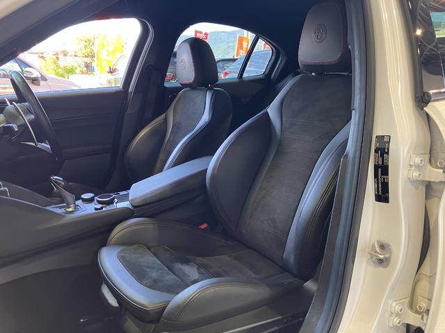 ジュリア クアドリフォリオ 純正8.8インチディスプレイオーディオ・Bカメラ・Bluetoothオーディオ・ハーマンカードン音響システム・レーダークルーズコントロール・ブラインドスポットモニター・コーナーセンサー・パドルシフト・(77枚目)