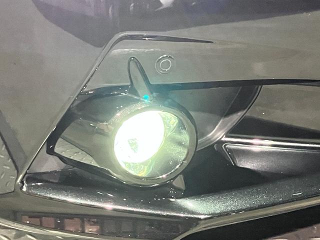 クラウンハイブリッド アスリートG 純正18インチアルミ・サンルーフ・黒本革シート・エアーシート・シートヒーター・純正HDDナビ・Bluetoothオーディオ・フルセグ・Bカメラ・プリクラッシュセーフティー・コーナーセンサー・ETC・(36枚目)