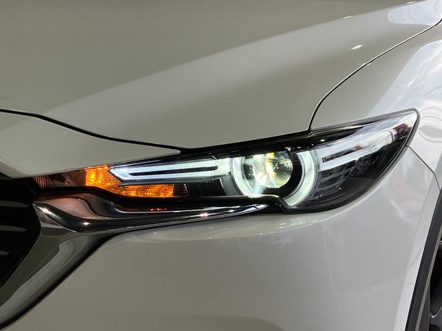 ＣＸ－８ ２５Ｓ　プロアクティブ　６人乗り・ヘットアップディスプレイ・デジタルインナーミラー・１９インチＡＷ・レーダークルーズコントロール・ブラインドスポットモニター・コーナーセンサー・シティーブレーキ・純正ナビ・Ｂｌｕｅｔｏｏｔｈ・（4枚目）