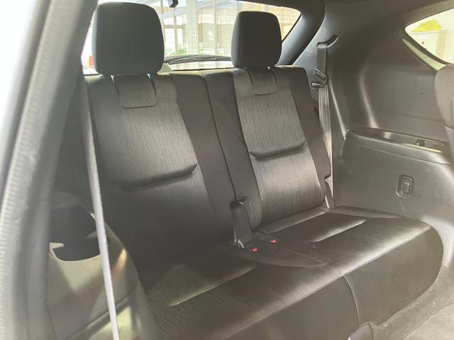 ＣＸ－８ ２５Ｓ　プロアクティブ　６人乗り・ヘットアップディスプレイ・デジタルインナーミラー・１９インチＡＷ・レーダークルーズコントロール・ブラインドスポットモニター・コーナーセンサー・シティーブレーキ・純正ナビ・Ｂｌｕｅｔｏｏｔｈ・（18枚目）