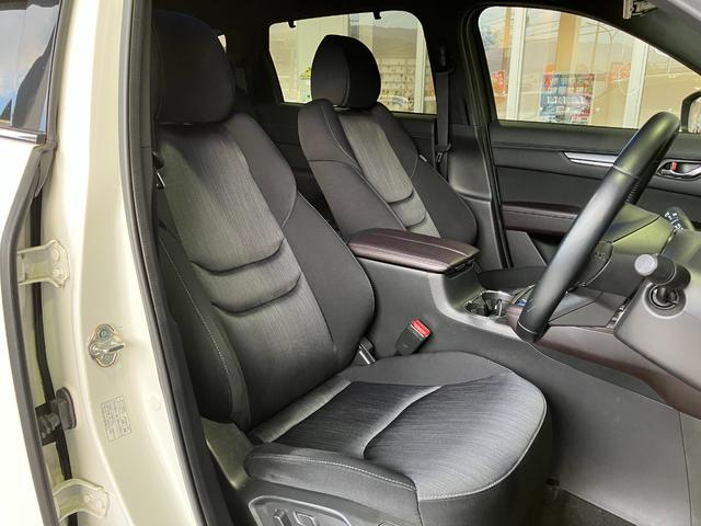 ＣＸ－８ ２５Ｓ　プロアクティブ　６人乗り・ヘットアップディスプレイ・デジタルインナーミラー・１９インチＡＷ・レーダークルーズコントロール・ブラインドスポットモニター・コーナーセンサー・シティーブレーキ・純正ナビ・Ｂｌｕｅｔｏｏｔｈ・（65枚目）