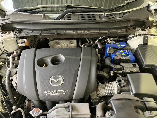 ＣＸ－８ ２５Ｓ　プロアクティブ　６人乗り・ヘットアップディスプレイ・デジタルインナーミラー・１９インチＡＷ・レーダークルーズコントロール・ブラインドスポットモニター・コーナーセンサー・シティーブレーキ・純正ナビ・Ｂｌｕｅｔｏｏｔｈ・（79枚目）