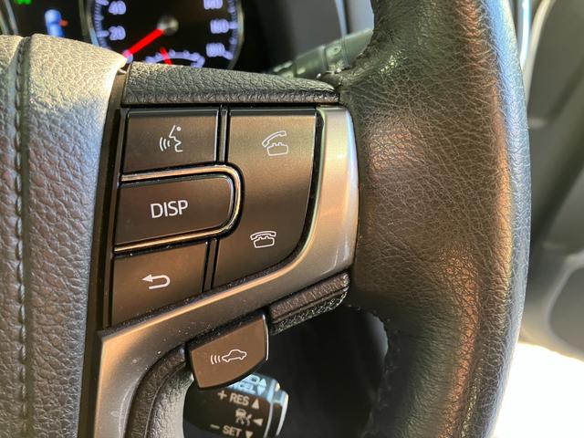 クラウンハイブリッド アスリートＳ　ブラックスタイル　純正１８インチブラックスパッタリングＡＷ・プリクラッシュセーフティー・レーダークルーズコントロール・コーナーセンサー・純正ＨＤＤナビＢｌｕｅｔｏｏｔｈオーディオ・フルセグ・Ｂカメラ・ＨＩＤオートライト（13枚目）