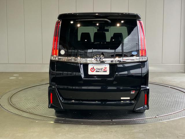 ノア Si GRスポーツ アルパイン11インチSDナビ・Bluetoothオーディオ・フルセグ・Bカメラ・両側パワースライドドア・クルーズコントロール・プリクラッシュセーフティー・レーンキープ・GRスポーツ専用シート・AW・(32枚目)