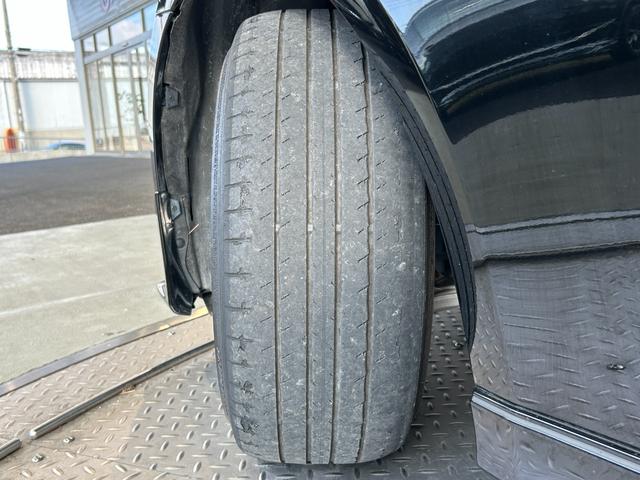 ＩＳ ＩＳ３５０　Ｆスポーツ　ＴＲＤエアロＦＳＲ・ＴＲＤマフラー・ＴＲＤリアスポイラー・サンルーフ・ブラインドスポットモニター・コーナーセンサー・レーダークルーズコントロール・レーンキープ・プリクラッシュセーフティー・赤本革シート（20枚目）