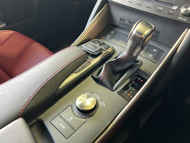 ＩＳ ＩＳ３５０　Ｆスポーツ　ＴＲＤエアロＦＳＲ・ＴＲＤマフラー・ＴＲＤリアスポイラー・サンルーフ・ブラインドスポットモニター・コーナーセンサー・レーダークルーズコントロール・レーンキープ・プリクラッシュセーフティー・赤本革シート（64枚目）